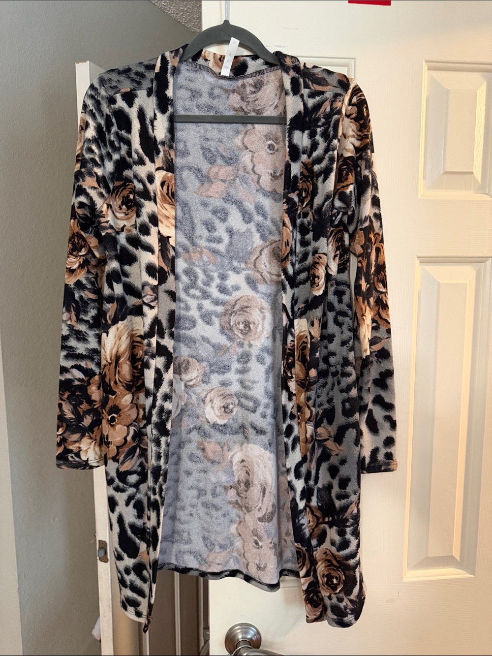 mts Floral & Leopard Open-Front Cardigan - Black & Brown